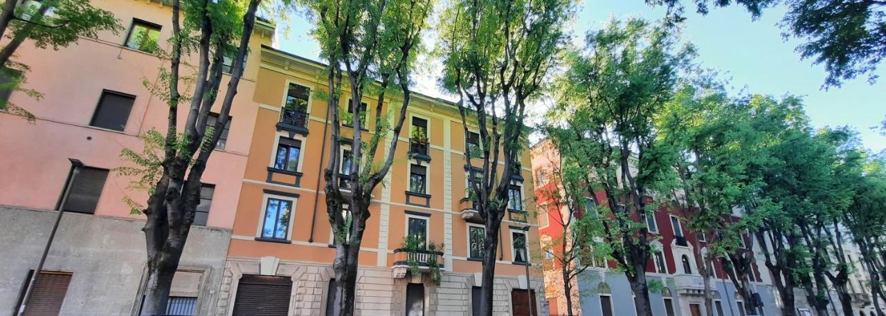 R & A Minerva Suites Pavia Kültér fotó