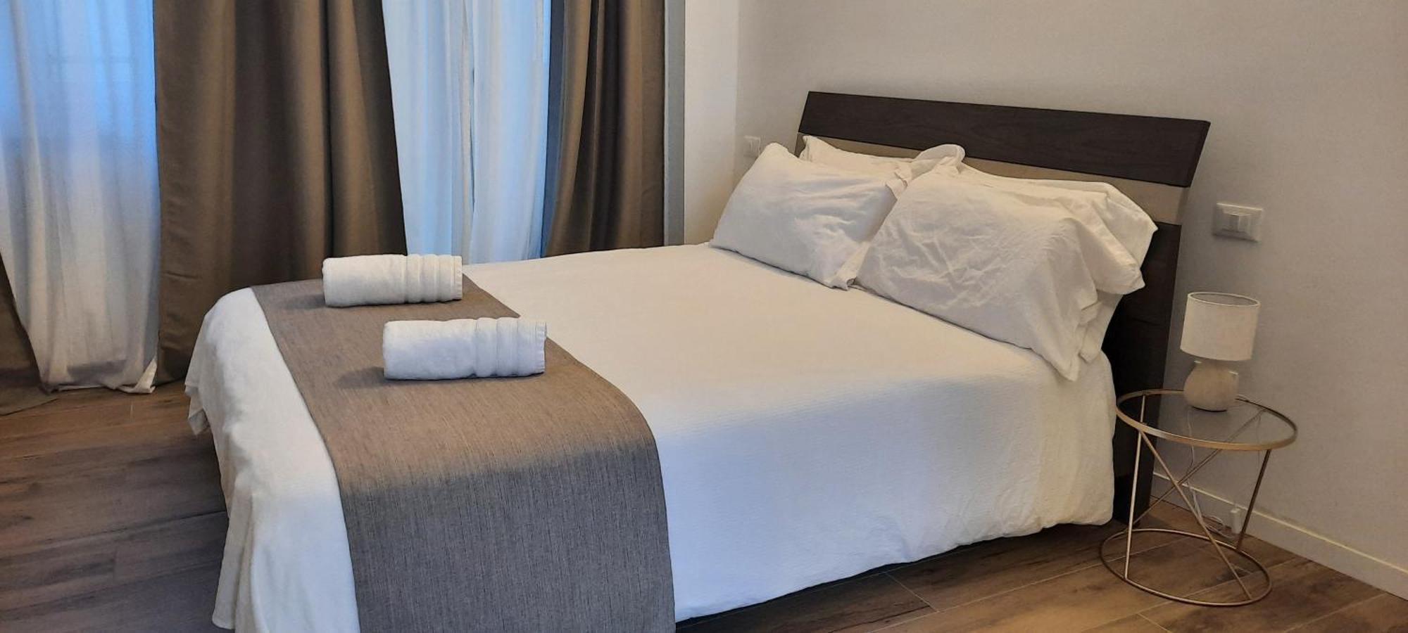 R & A Minerva Suites Pavia Kültér fotó