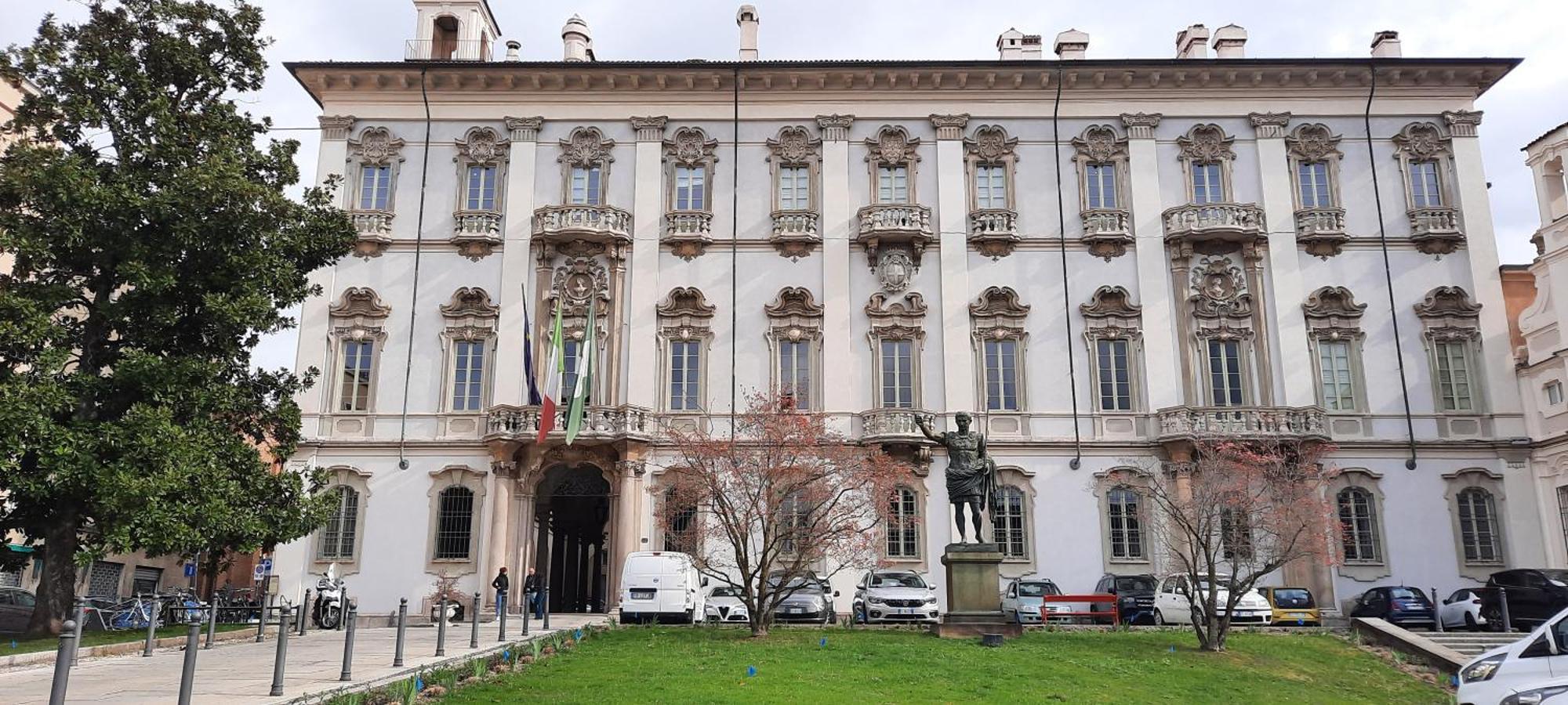 R & A Minerva Suites Pavia Kültér fotó